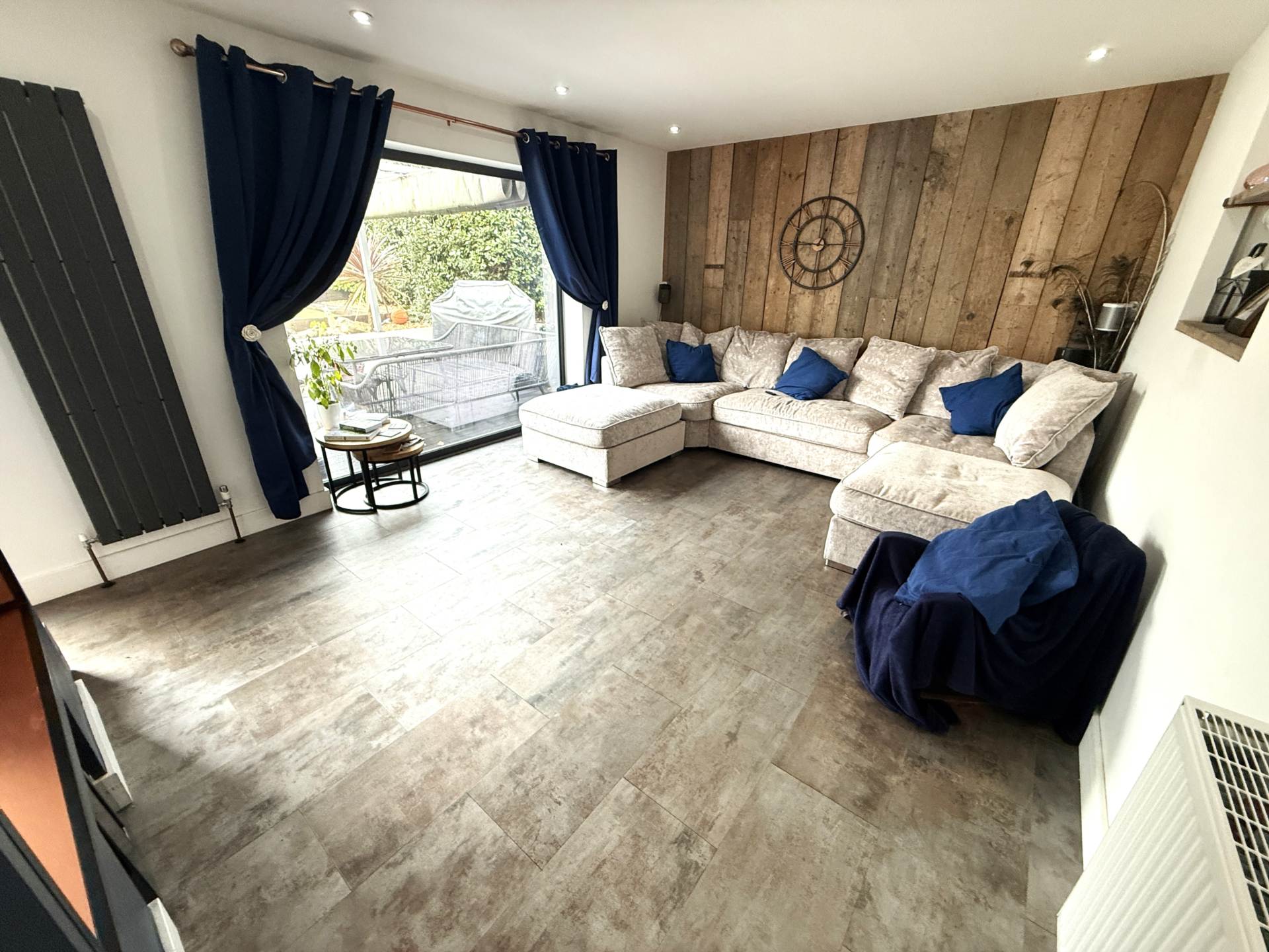 St Johns Road, Exmouth, Image 4