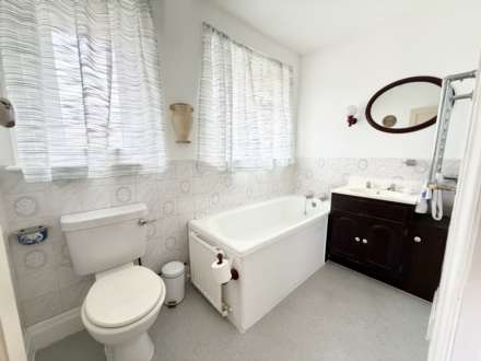 Bradham Lane, Exmouth, Image 11