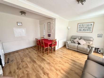 Maple Drive, Exmouth, Image 13