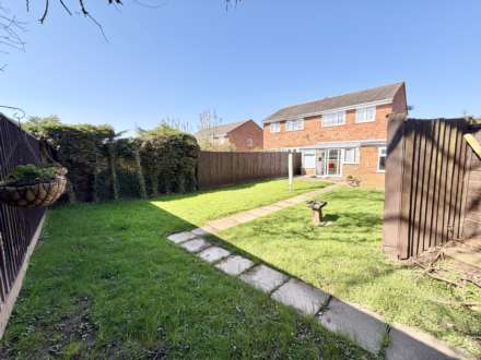 Maple Drive, Exmouth, Image 3