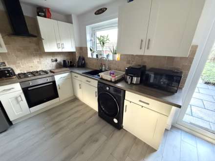 Sadler Close, Exmouth, Image 5