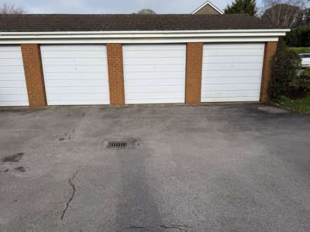 Cranford Avenue, Exmouth, Image 10