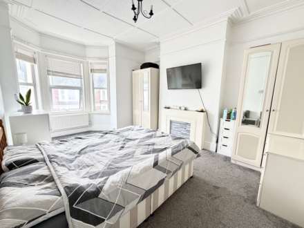 Victoria Road, Exmouth, Image 4