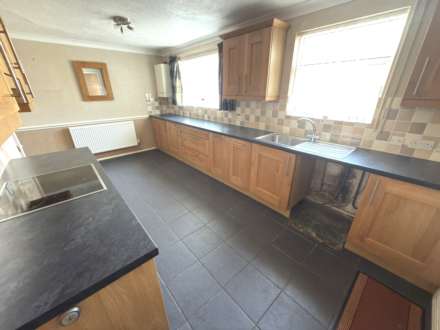 Govetts, Woodbury, Image 2