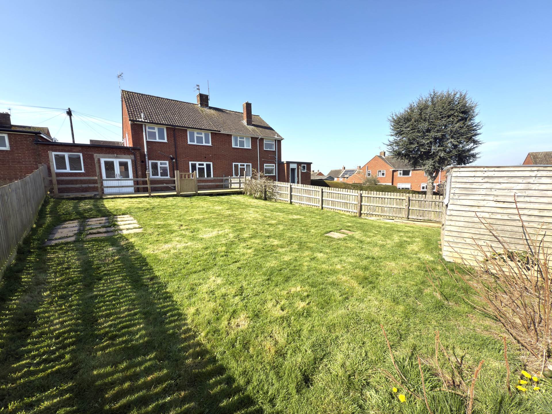 Lovelace Crescent, Exmouth, Image 3