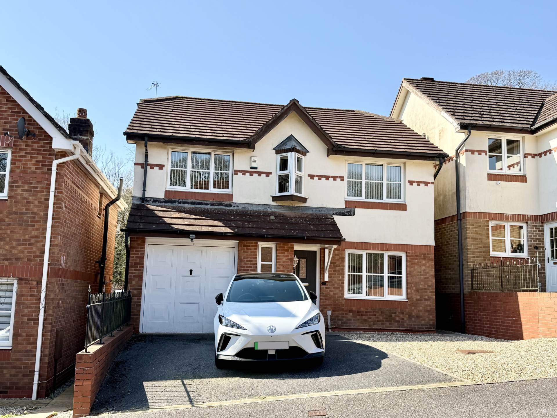 Port Mer Close, Exmouth, Image 1