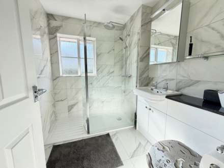 Port Mer Close, Exmouth, Image 10