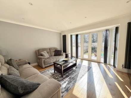 Port Mer Close, Exmouth, Image 2