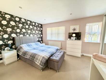 Port Mer Close, Exmouth, Image 5