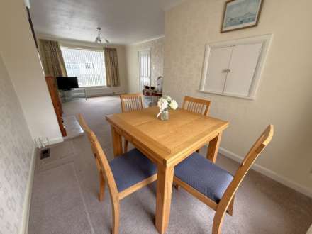 Vernon Road, Exmouth, Image 4