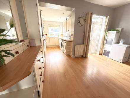 Rosebery Road, Exmouth, Image 2