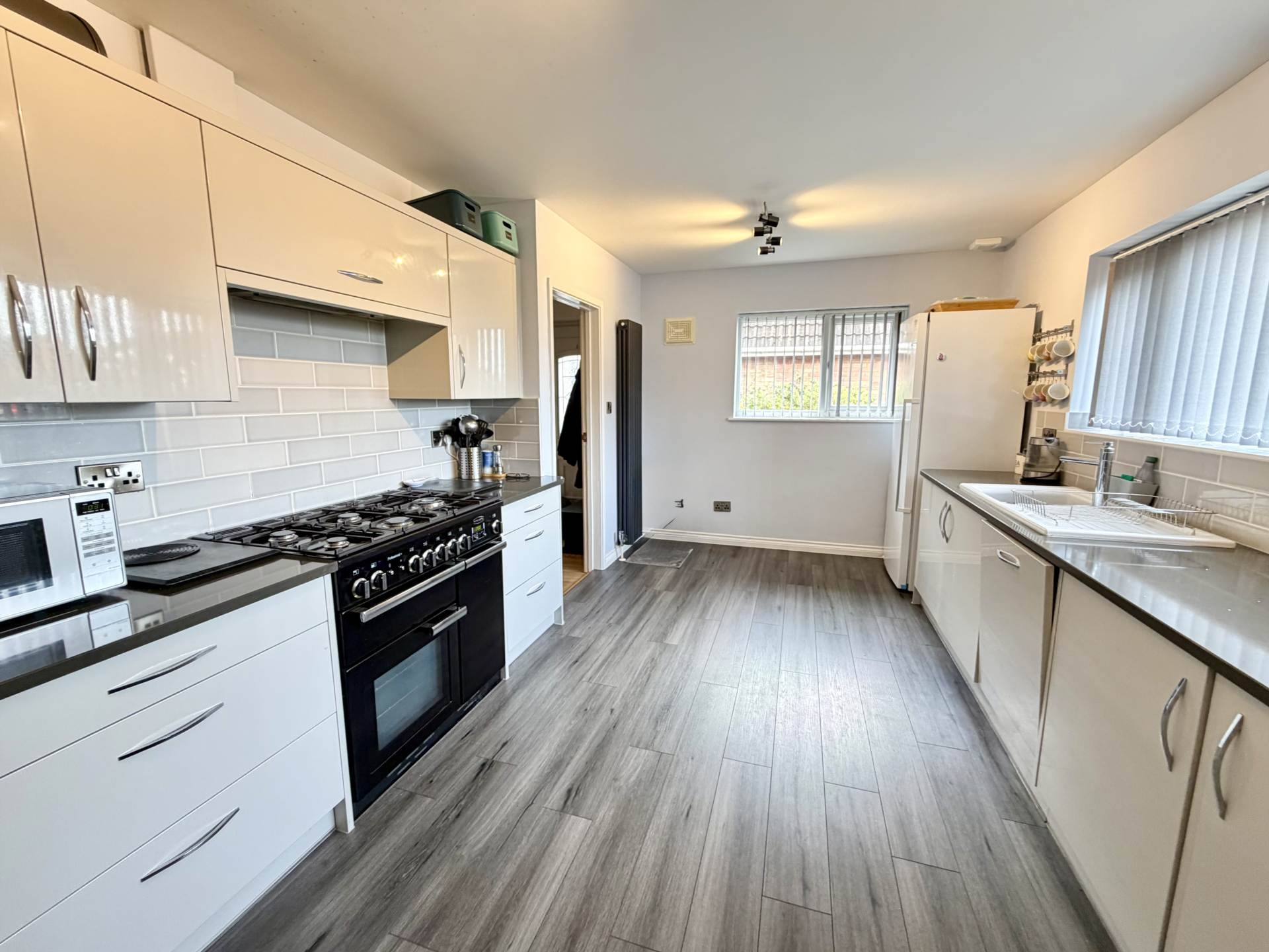 Ryll Court Drive, Exmouth, Image 4