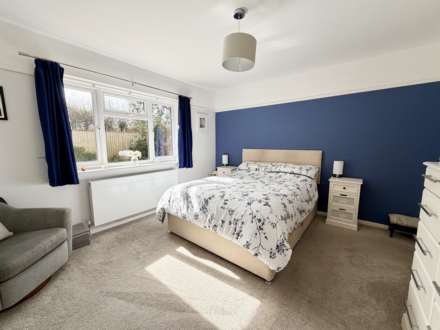 Ryll Court Drive, Exmouth, Image 7