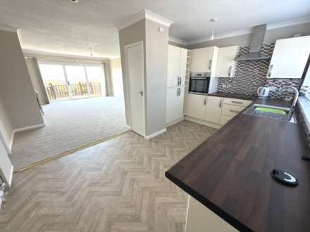 Langstone Drive, Exmouth, Image 2