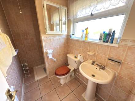 Douglas Avenue, Exmouth, Image 9