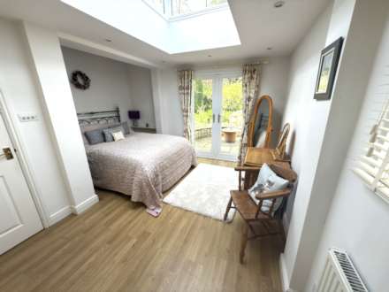 Mayfield Drive, Exmouth, Image 14