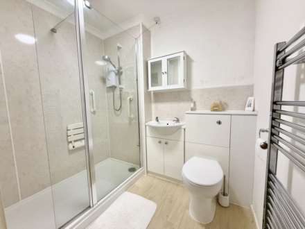 Glenorchy Court, Exmouth, Image 8