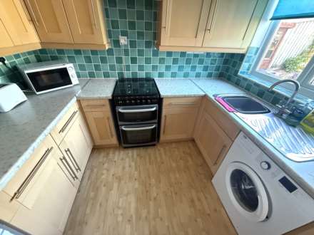 Yew Tree Close, Exmouth, Image 6