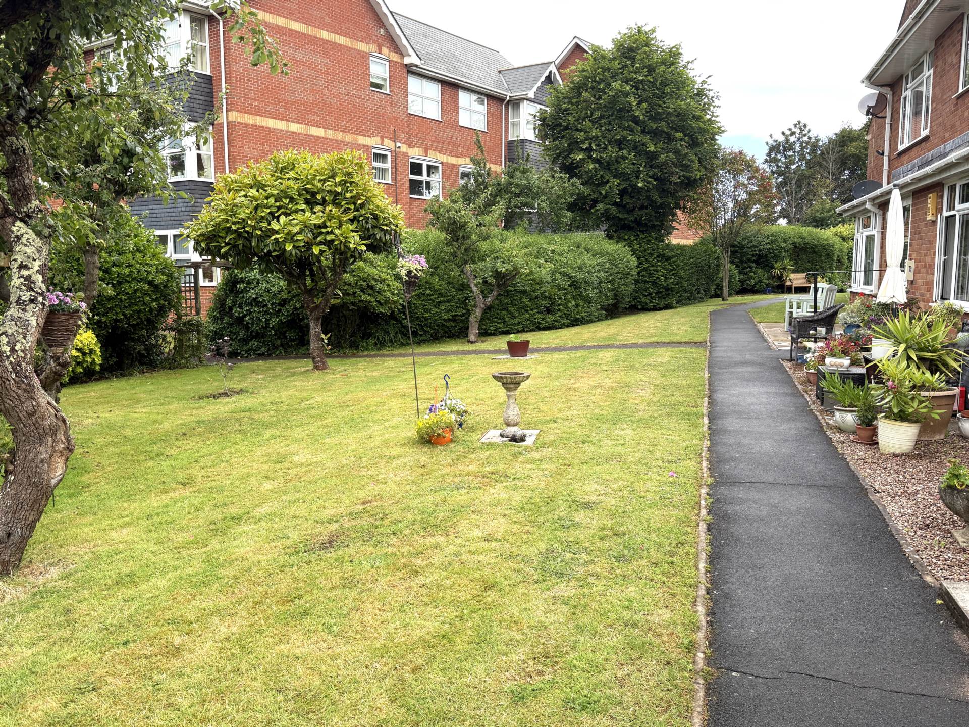 Exmouth Court, Exmouth, Image 3