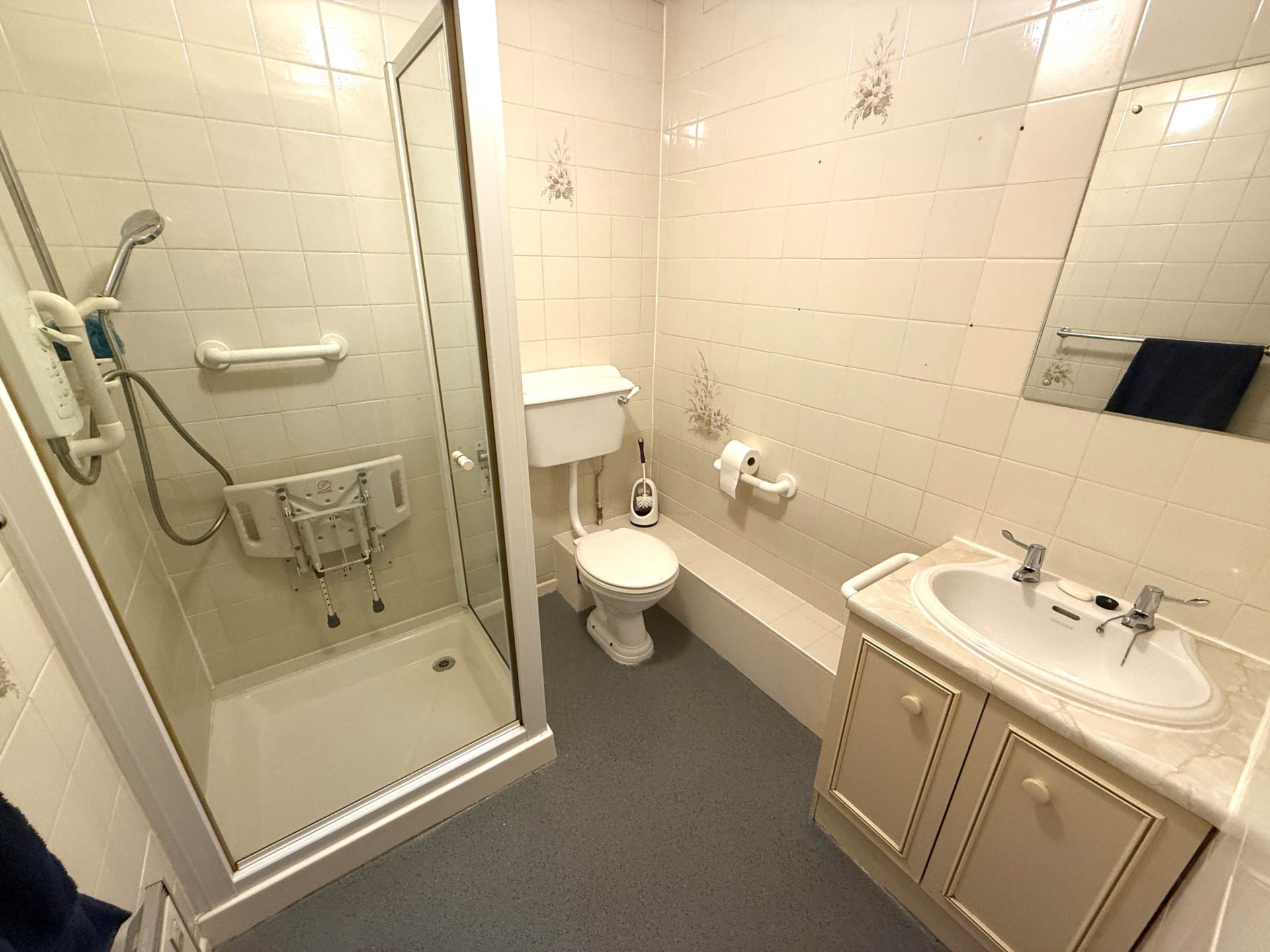 Exmouth Court, Exmouth, Image 8