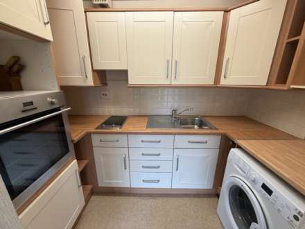 Exmouth Court, Exmouth, Image 5