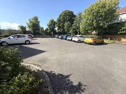 Bronte Court, Exmouth, Image 10