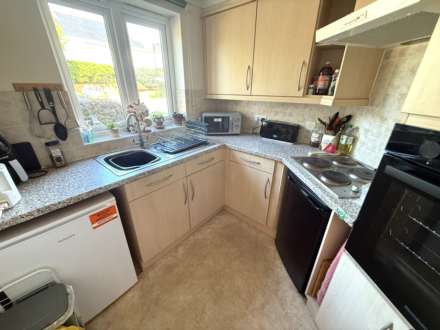 Bronte Court, Exmouth, Image 2