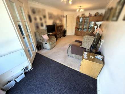 Bronte Court, Exmouth, Image 4