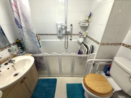 Bronte Court, Exmouth, Image 8