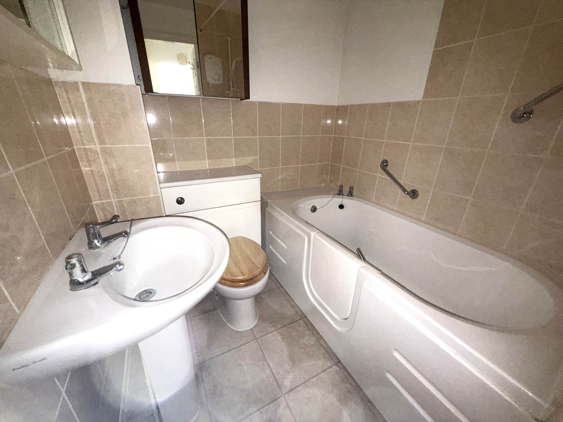 Exmouth Court, Exmouth, Image 6