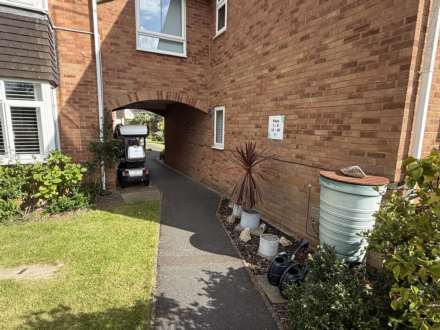 Exmouth Court, Exmouth, Image 9