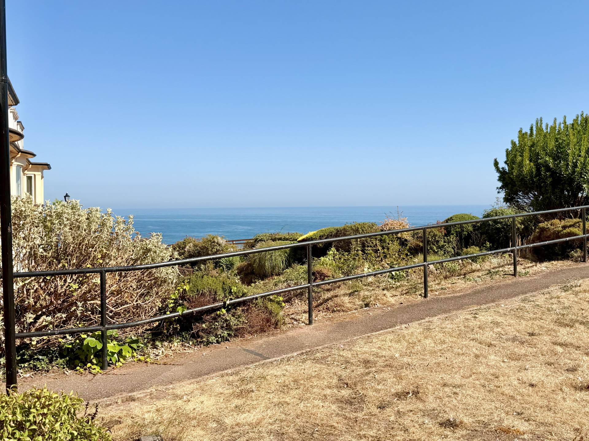 Cliff Road, Budleigh Salterton, Image 13