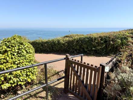 Cliff Road, Budleigh Salterton, Image 3