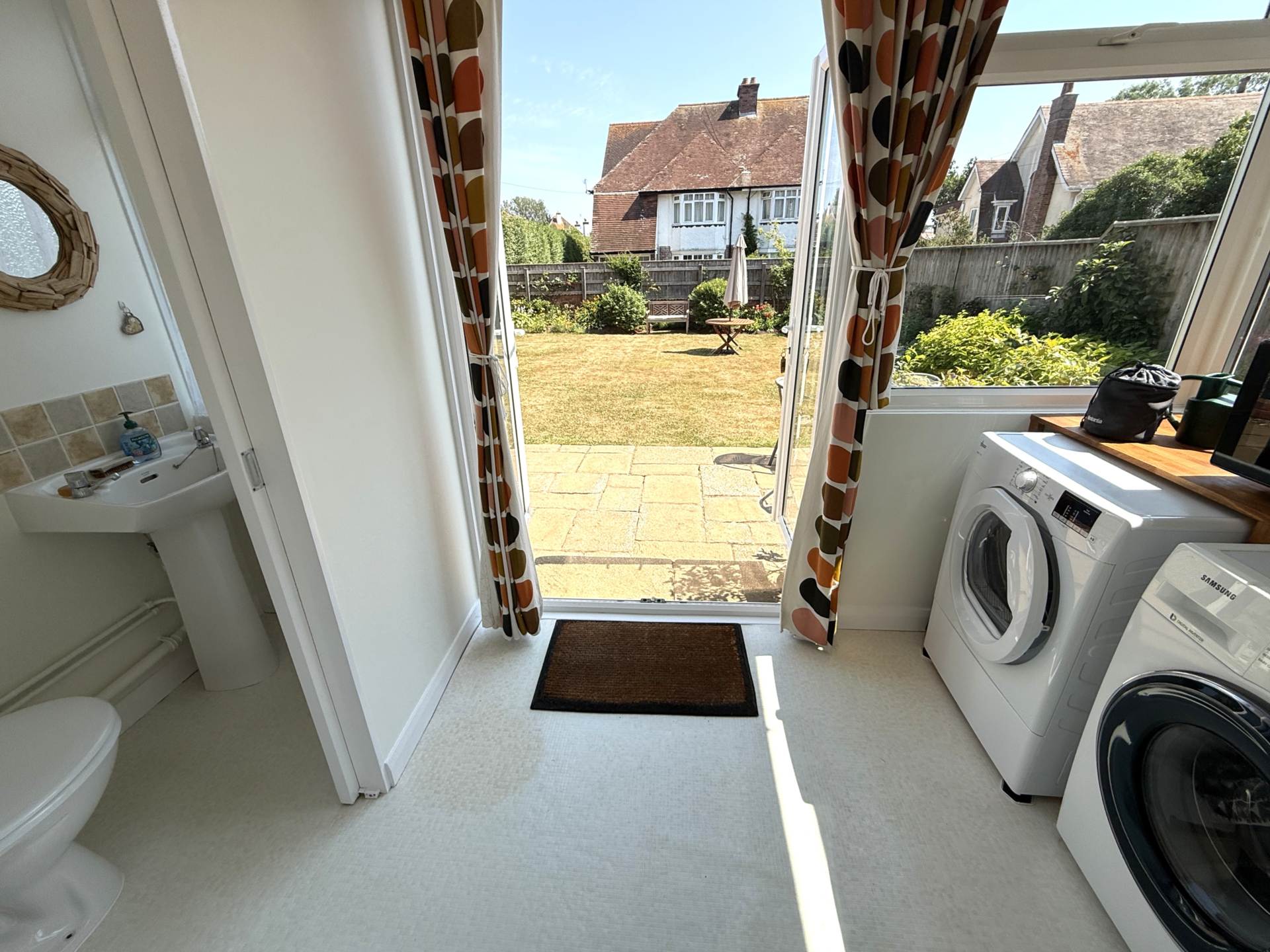Elvis Road, Exmouth, Image 12