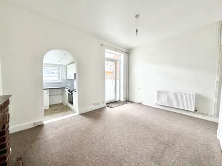 Rosebery Road, Exmouth, Image 5