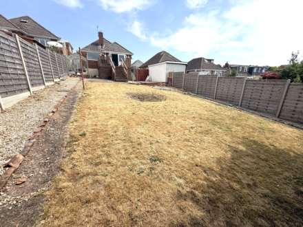 Willow Avenue, Exmouth, Image 15