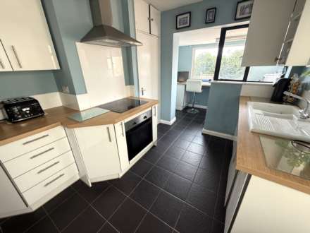 Willow Avenue, Exmouth, Image 2
