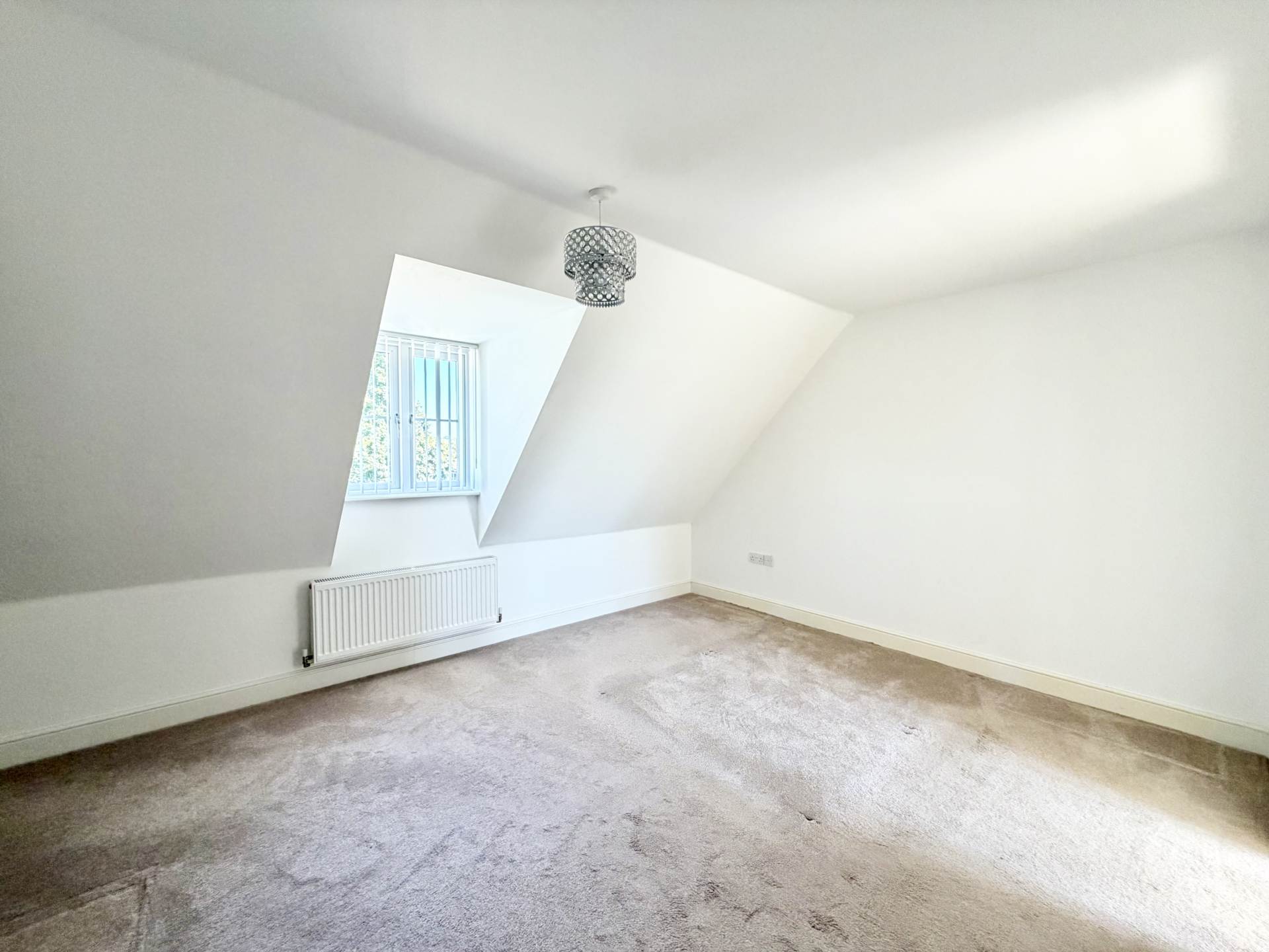 Hillcrest Gardens, Exmouth, Image 6