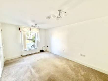 Hillcrest Gardens, Exmouth, Image 12