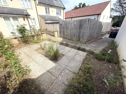 Hillcrest Gardens, Exmouth, Image 16