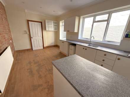 Park Road, Exmouth, Image 14