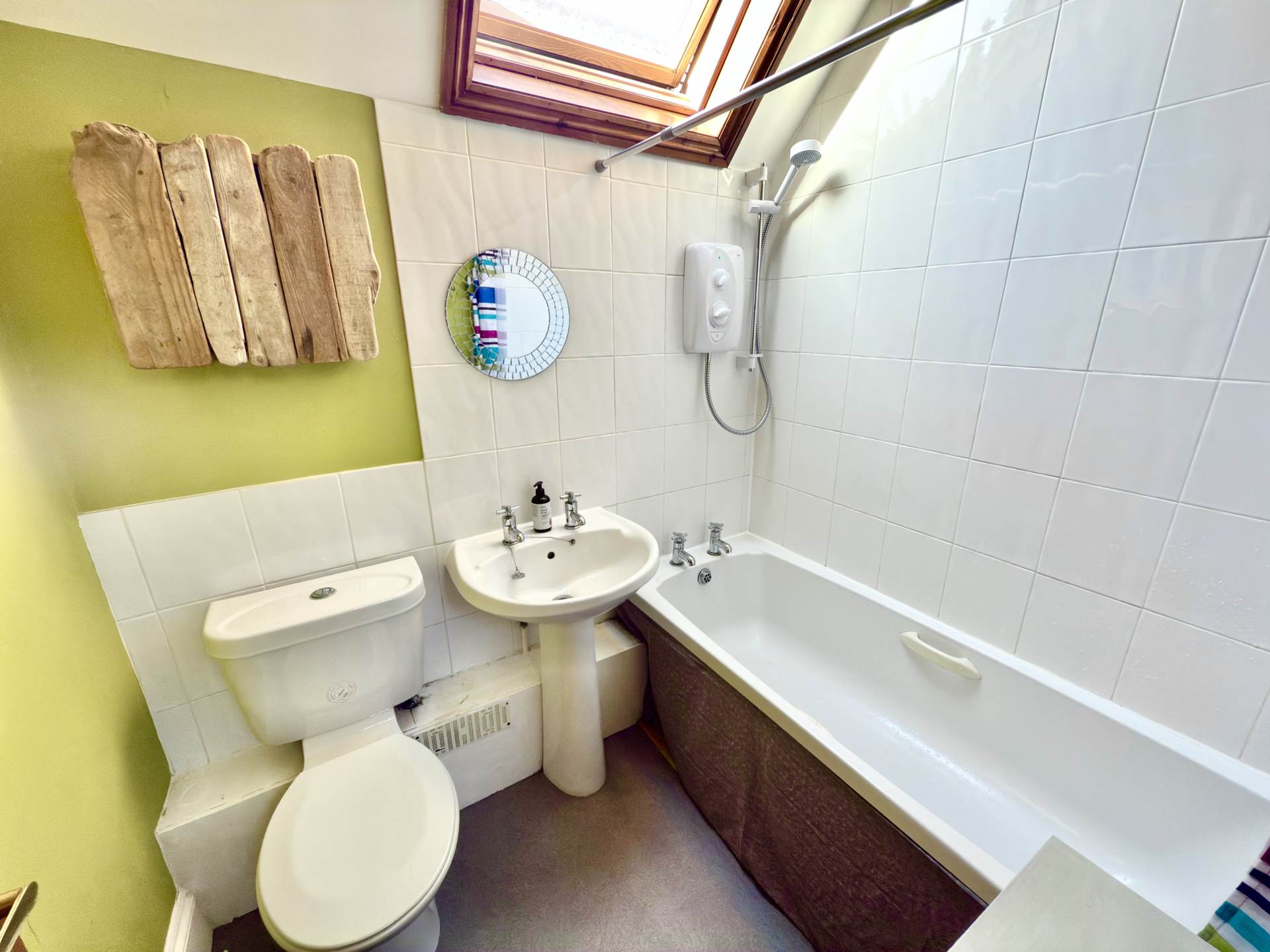 Raleigh Road, Exmouth, Image 9