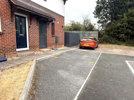 Brackendale, Exmouth, Image 9