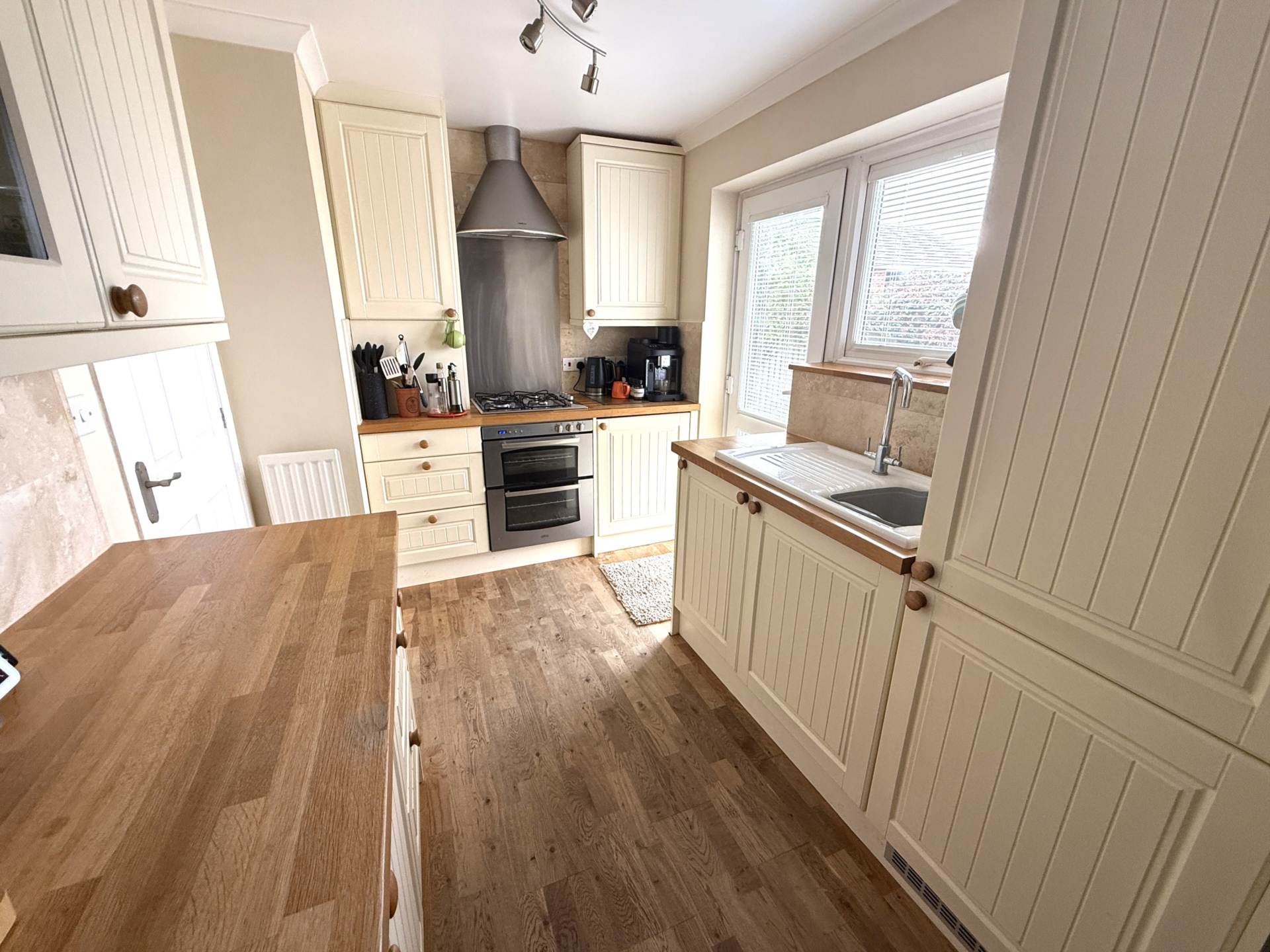 Maple Drive, Exmouth, Image 2