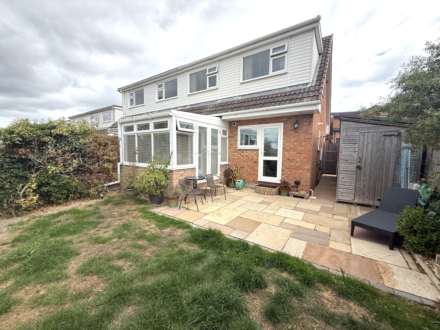 Maple Drive, Exmouth, Image 3