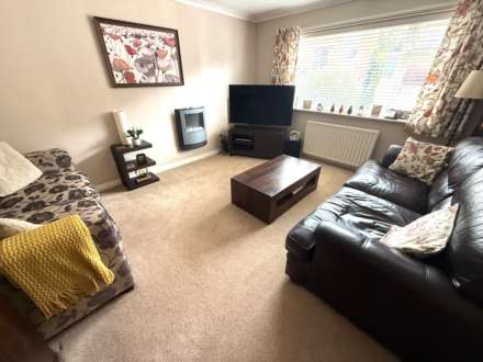 Maple Drive, Exmouth, Image 4