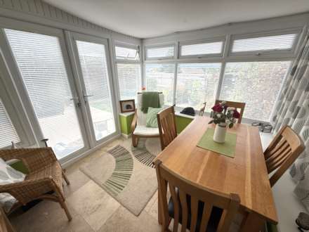 Maple Drive, Exmouth, Image 6