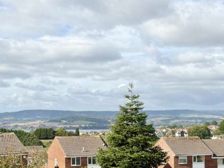 Maple Drive, Exmouth, Image 9