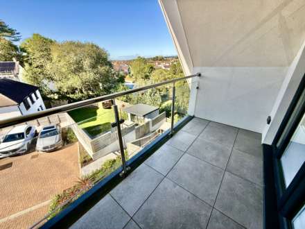 Cranford Avenue, Exmouth, Image 5