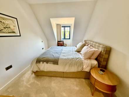 Cranford Avenue, Exmouth, Image 9